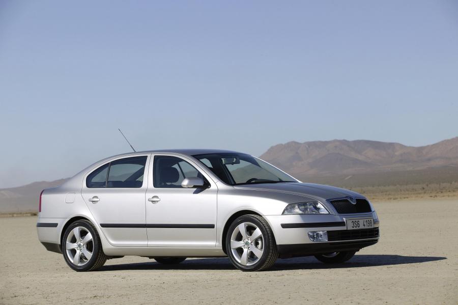  Skoda Octavia (1Z) 2004 года  (фото 11 из 38)